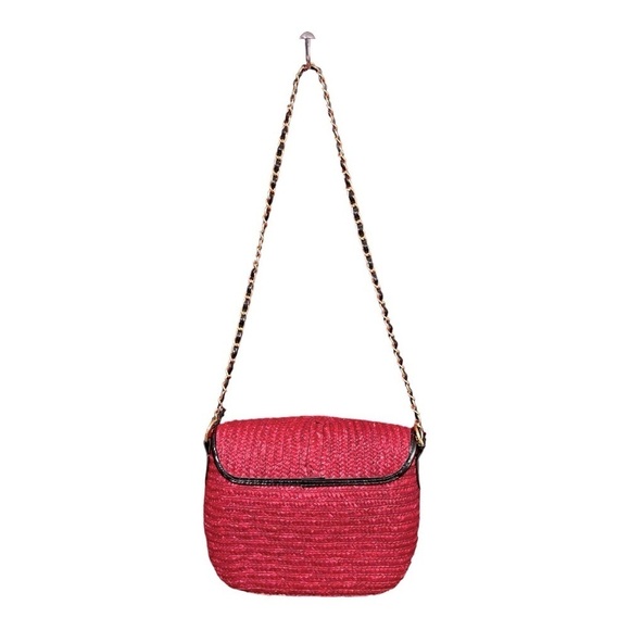 Woven Twist Lock Crossbody Bag Gold Chain
Detail Purse Black Strap Design Red - Picture 4 of 14